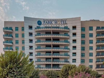 Park Aparthotel 4*